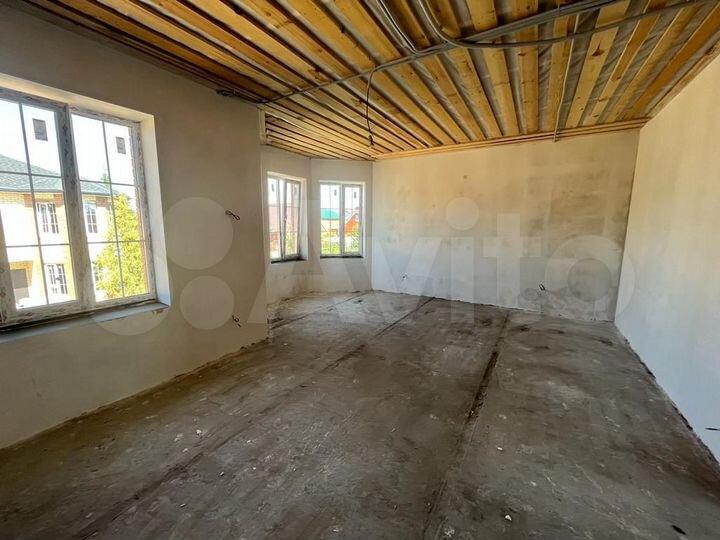 Коттедж 152,9 м² на участке 5,1 сот.