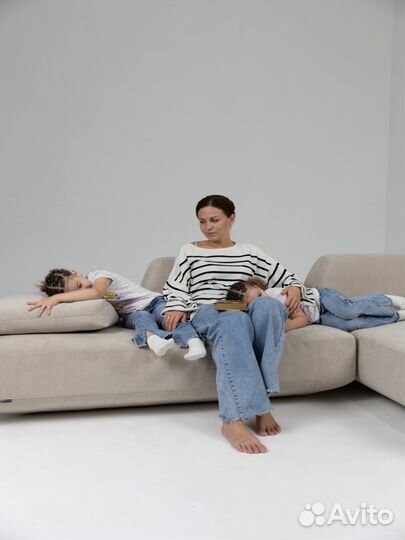 Диван со спальным местом 4400х1800 мм