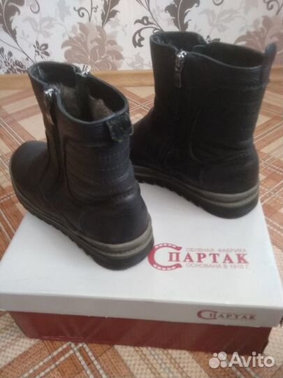 Ботинки подростковые