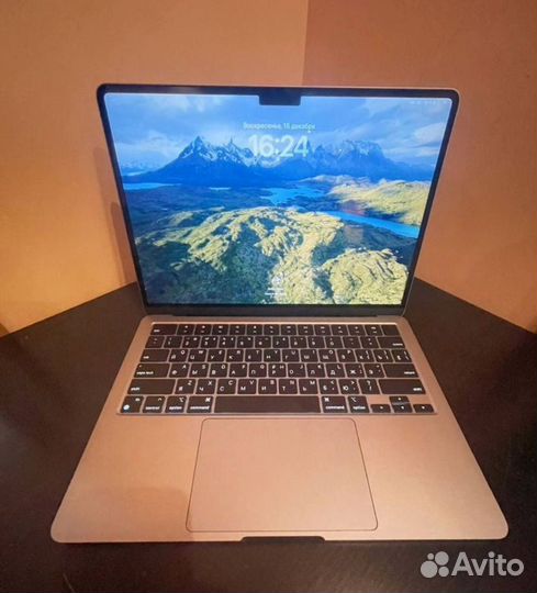 Apple macbook air 13 2022 m2 8/256