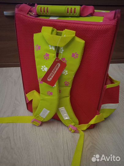 Новый школьный рюкзак