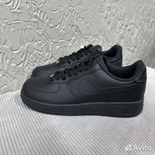 Кроссовки мужские Nike Air Force 1 Low Triple Blac