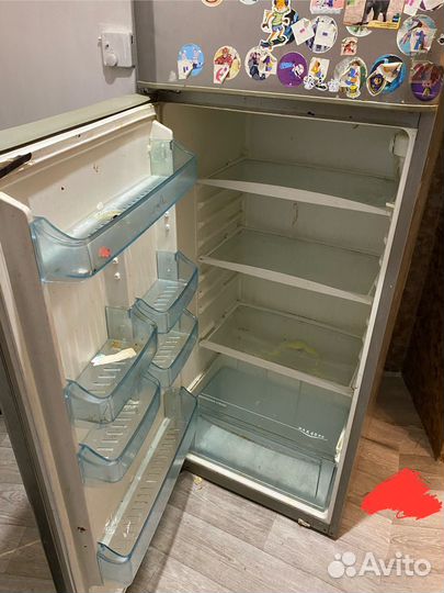 Холодильник electrolux