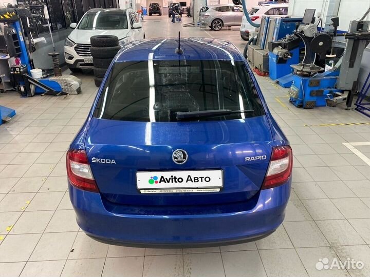 Skoda Rapid 1.6 AT, 2018, 190 974 км