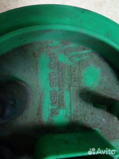 Бензонасос Volkswagen Golf 1K1 AXX