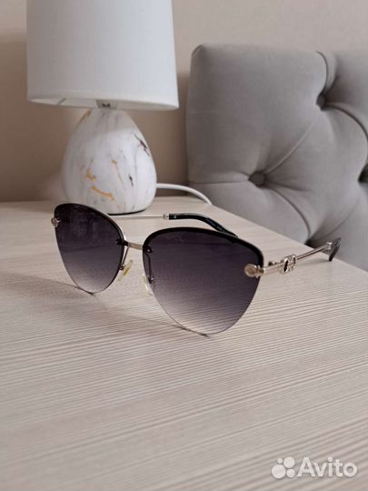 Солнцезащитные очки женские