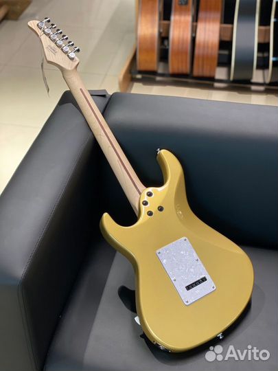 Электрогитара Cort g250 Gold