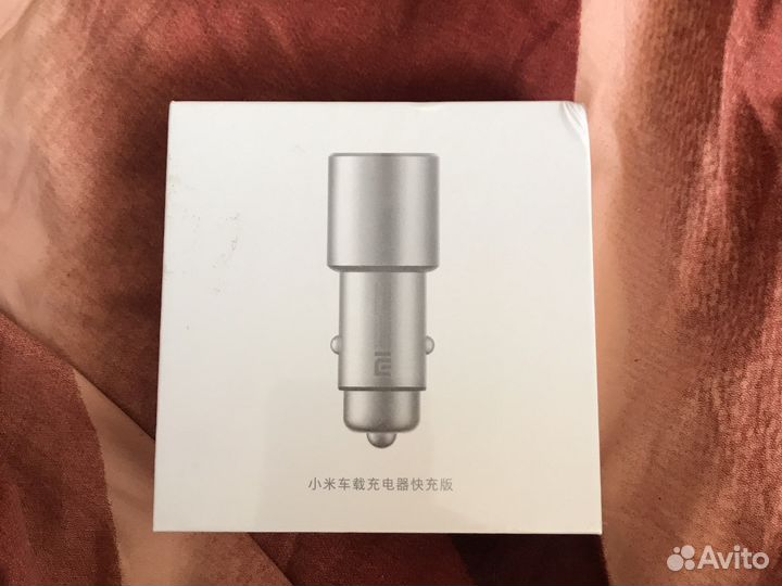 Автозарядка для телефона xiaomi