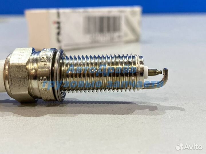 Свеча зажигания Iveco Stralis