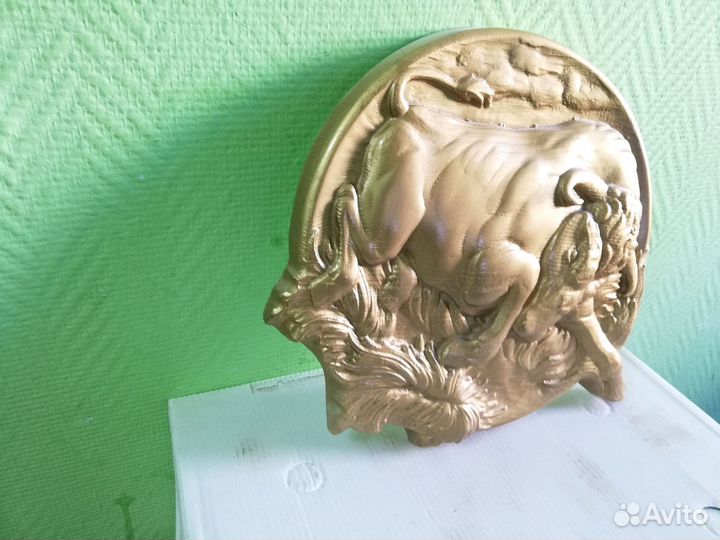 Панно на стену Бык