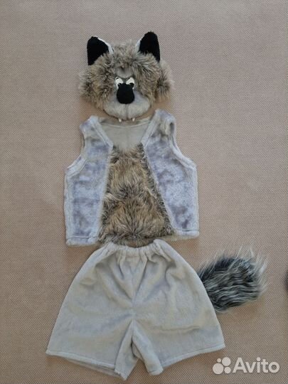 Костюм волка, петуха (петушок)