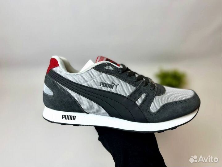 Кроссовки Puma эргономичные