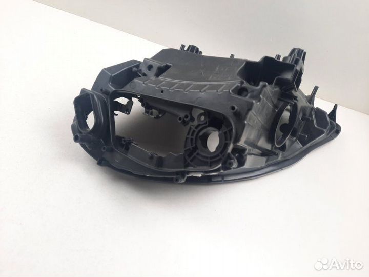 Корпус фары правый Porsche Panamera 971 2016-2020