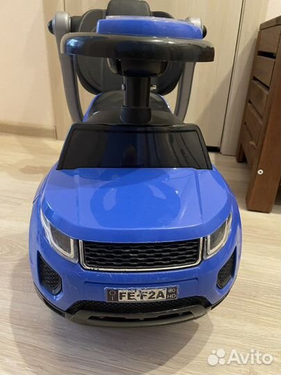 Машинка-каталка для детей