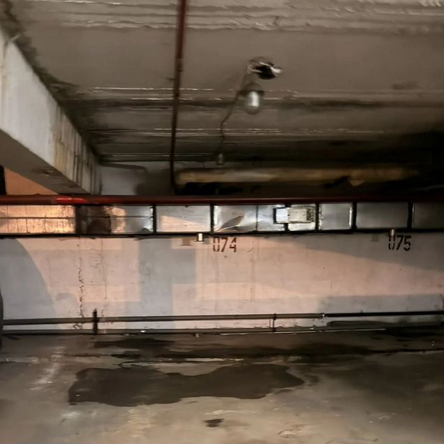 Машиноместо, 10 м²