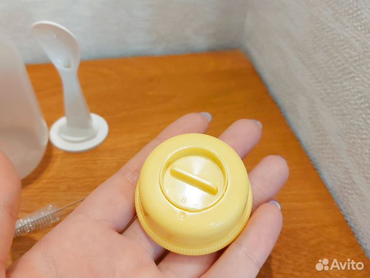 Бутылочка для прикорма Pigeon