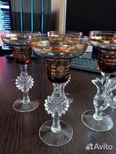 Подсвечники. хрустальные и фарфоровые