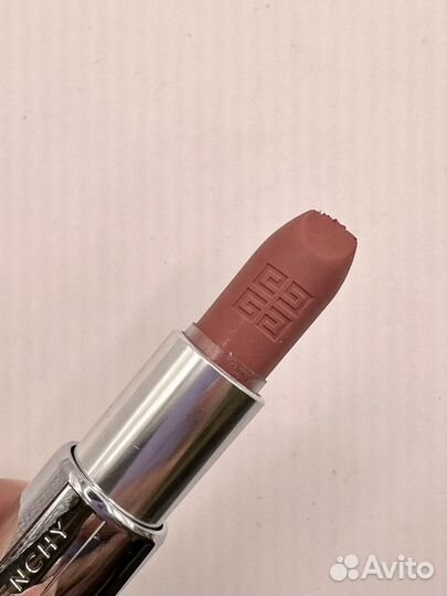 Givenchy le rouge