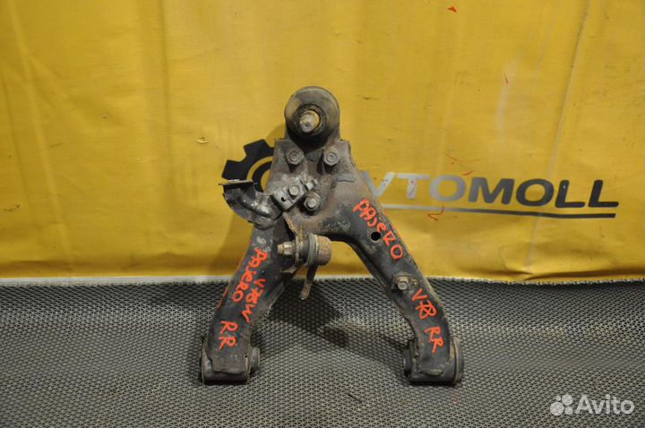 Рычаг задний правый mitsubishi pajero V78W