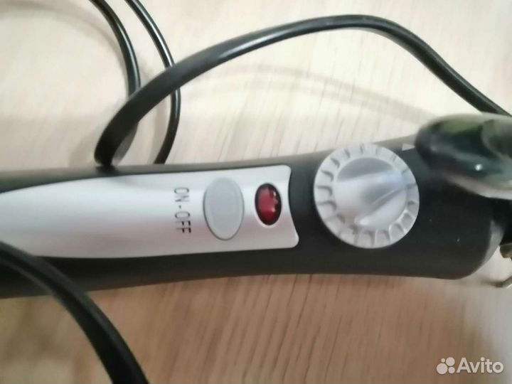 Щипцы для завивки волос