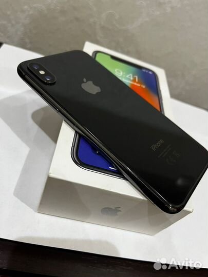 Телефон iPhone x