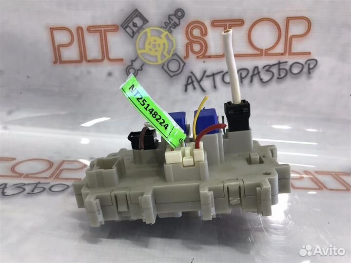 Блок предохранителей салона Nissan Teana (J31) 20