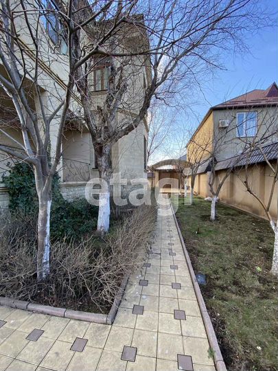 Дом 390 м² на участке 10 сот.