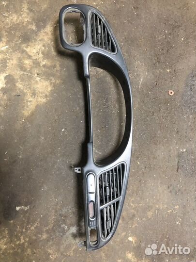 Рамка приборной панели на chevrolet lanos