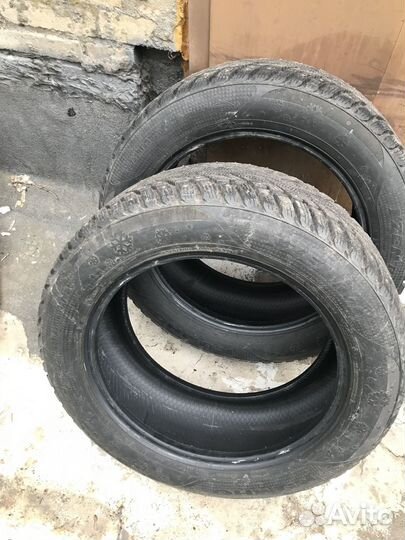 Kumho I'Zen RV Stud KC16 235/55 R18