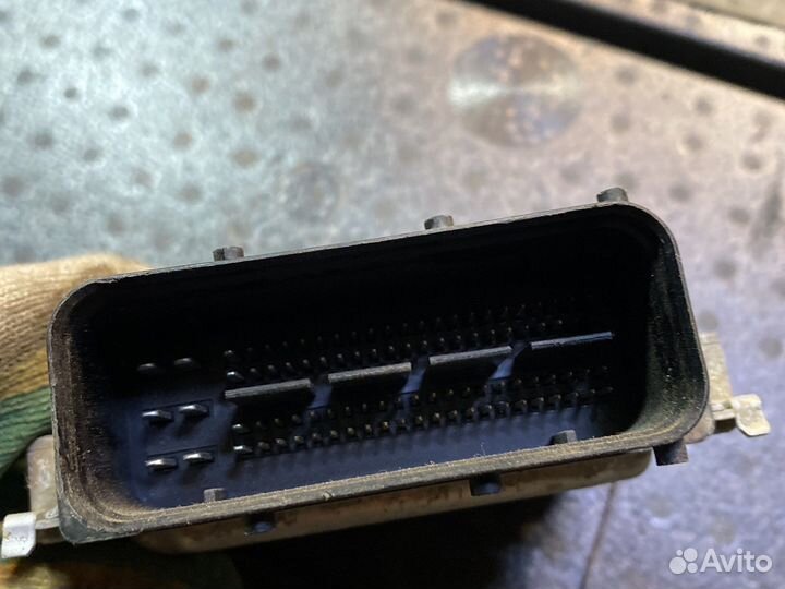 Блок управления двигателем Kia Rio 3