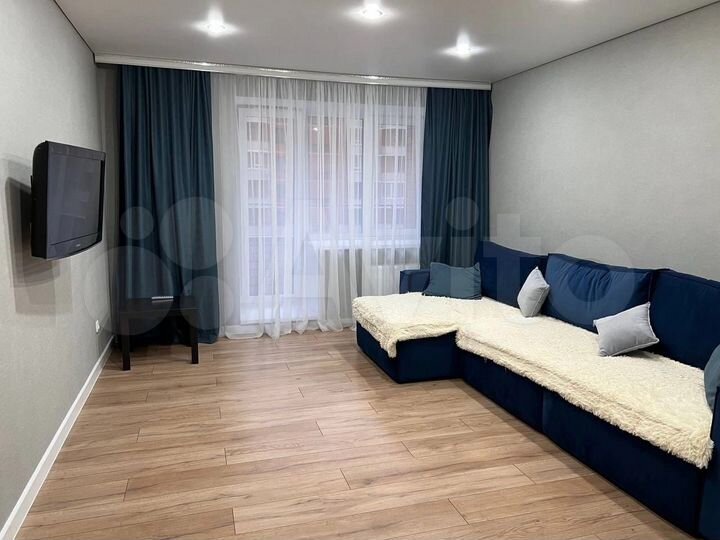 2-к. квартира, 60 м², 3/10 эт.