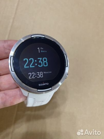 Смарт часы suunto 9 baro white