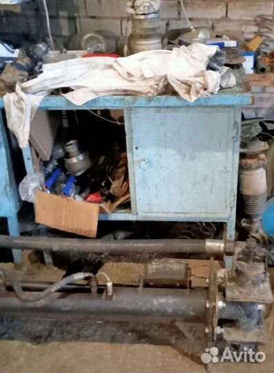 Стол слесарный верстак бу