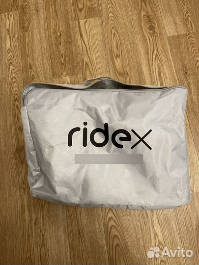 Роликовые коньки