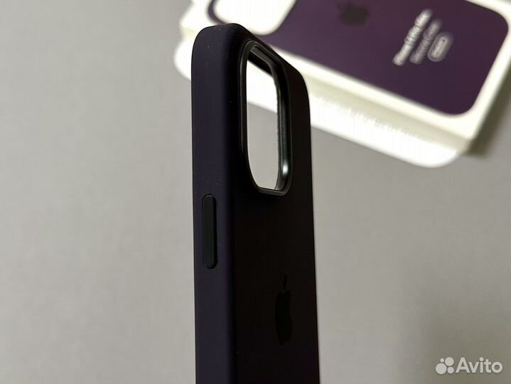 Чехол на iPhone 14 Pro Max Silicone Case