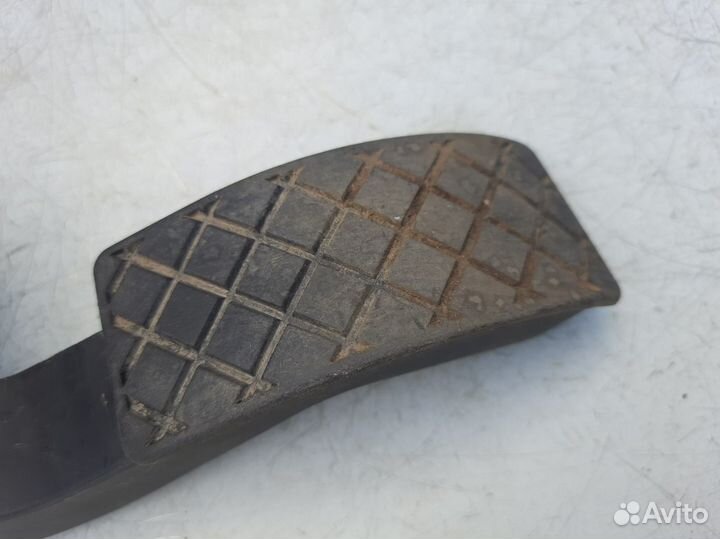 Педаль газа Фольксваген Пассат Б5