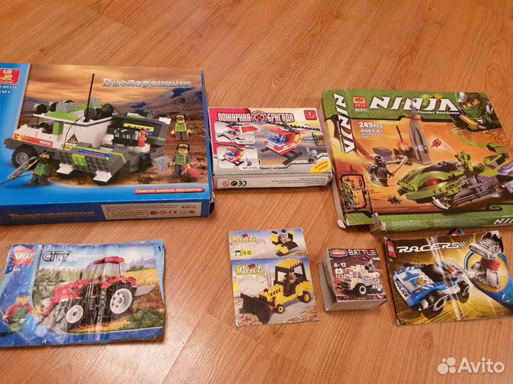 Lego и другие конструкторы в собранном в