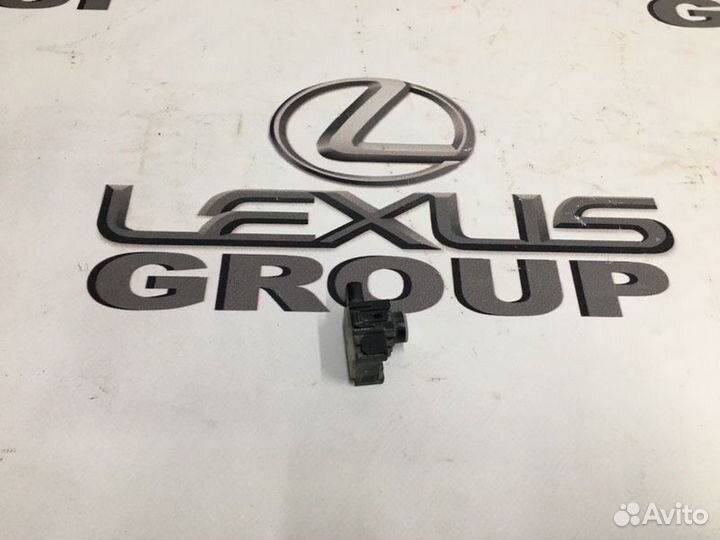 Датчик парковки Lexus Nx300H AYZ15L 2arfxe 2017