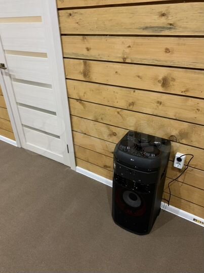 Дом 180 м² на участке 4,8 га