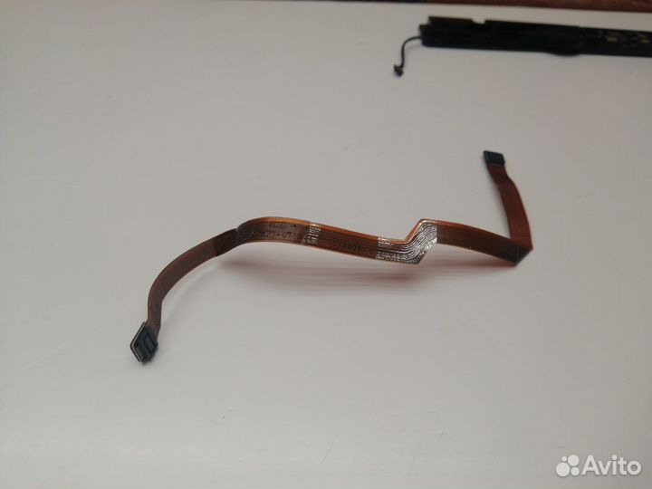 Динамик для Macbook Air A1304 2008г с шлейфом