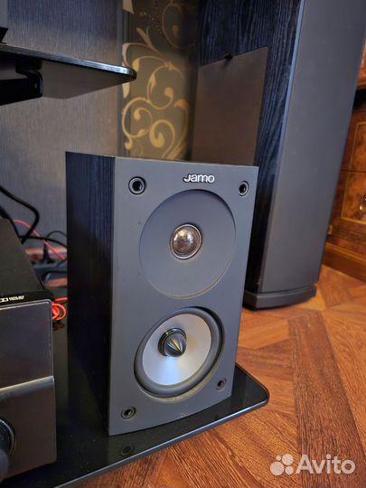 Домашний кинотеатр Yamaha, Jamo