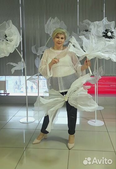 Большие цветы, светильники