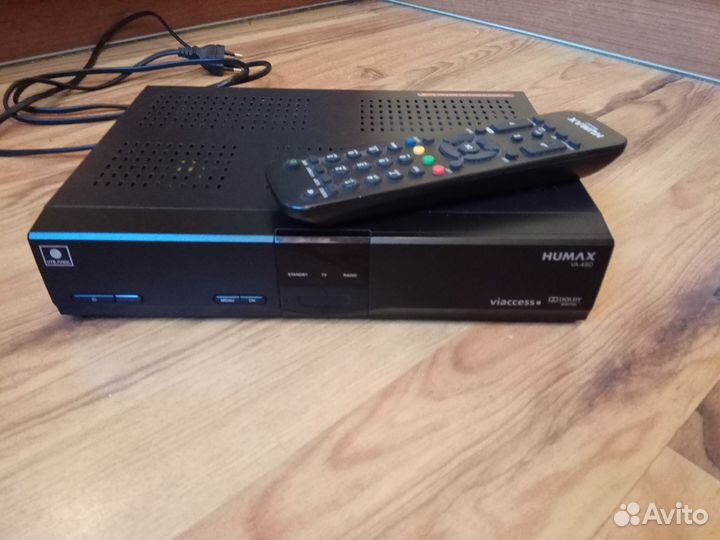Ресивер НТВ+ Humax VA-4SD в комплекте с ант