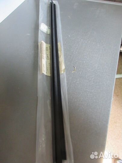 Нащельник окна передней двери внутренний meriva-A