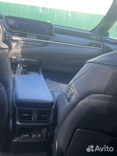 Lexus ES 3.5 AT, 2021, 199 000 