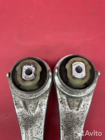 Рычаг передний нижний Jaguar F Pace