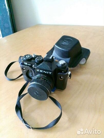 Фотоаппарат Зенит 12 хр в футляре