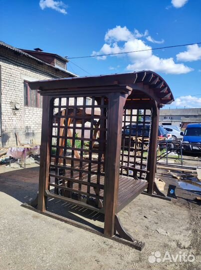 Качель пергола с крышей