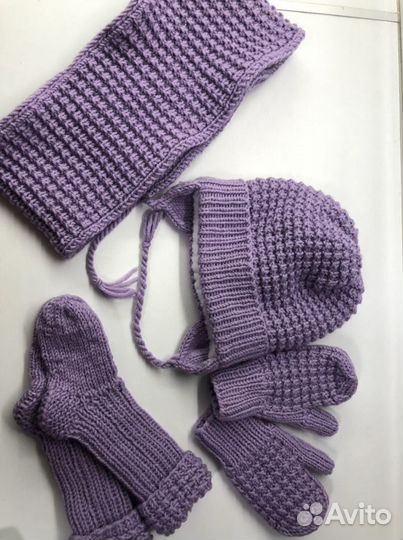 Женский шарф, шапка, перчатки, носки