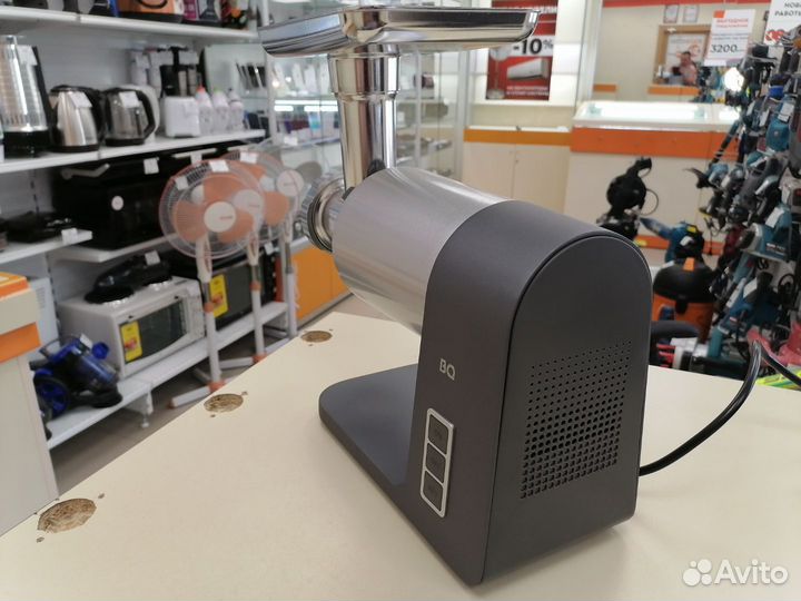 Мясорубка BQ MG1010 (Титова)